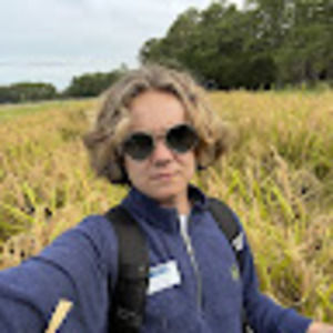 Meet your Posher, Bennett